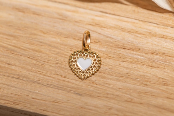 Pendentif Coeur Dentelle de Gigi Clozeau