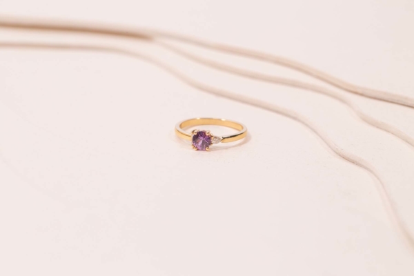 Bague Éclipse Saphir Rose Diamant de Studio 28